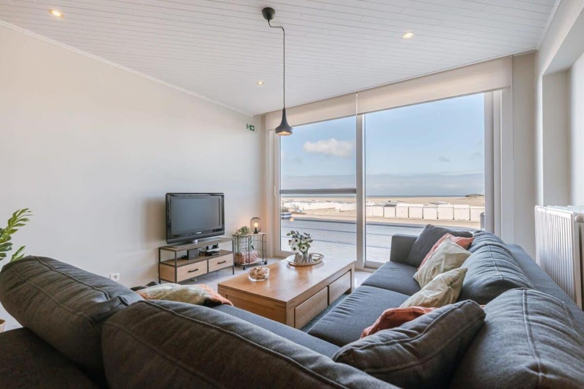 Huswell - Beachfront Apartment In Zeebrugge ภายนอก รูปภาพ