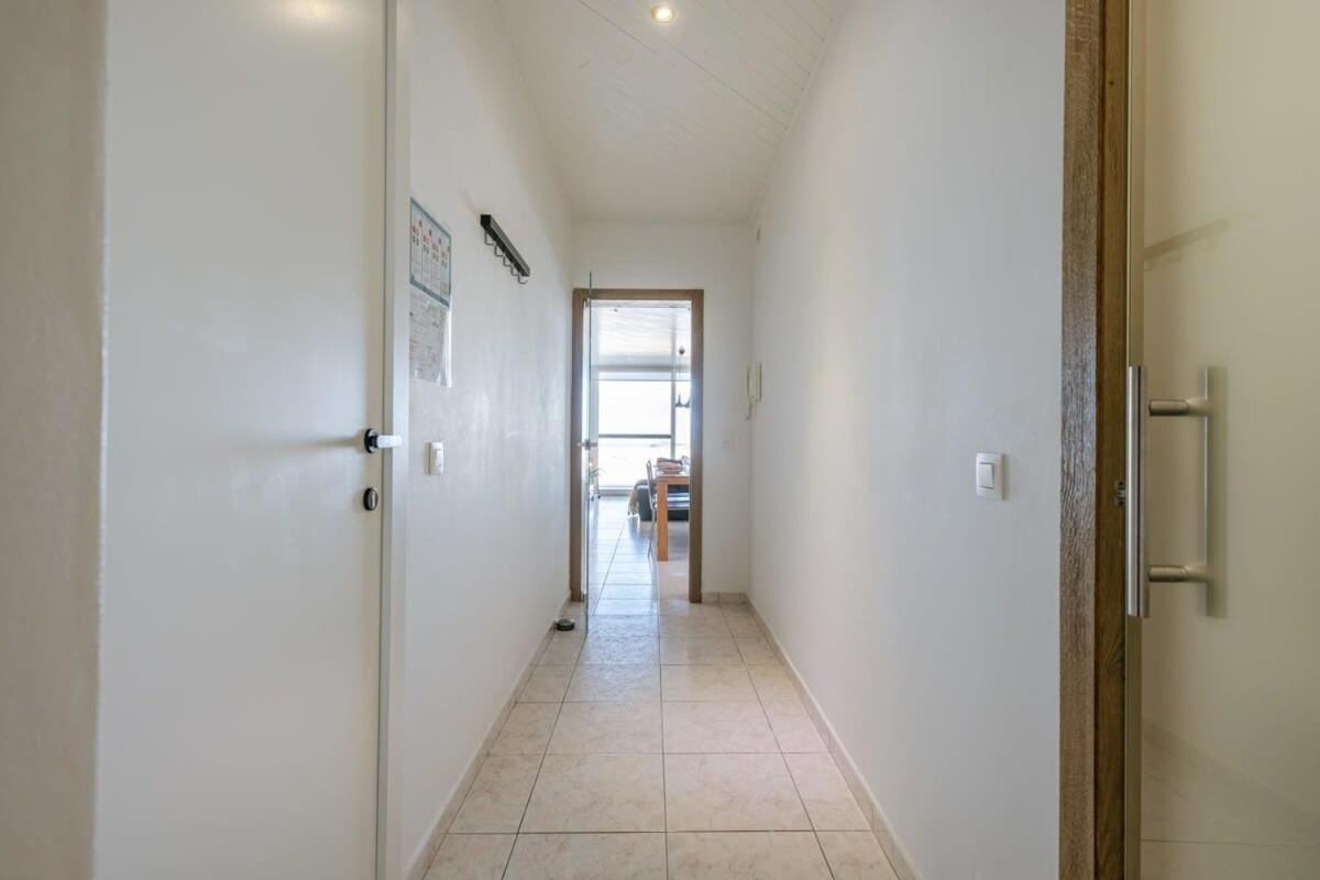 Huswell - Beachfront Apartment In Zeebrugge ภายนอก รูปภาพ