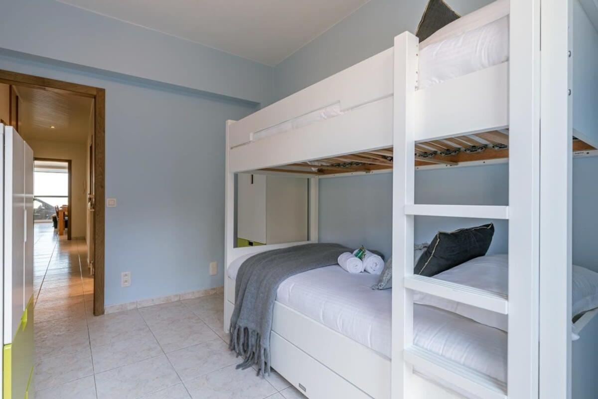 Huswell - Beachfront Apartment In Zeebrugge ภายนอก รูปภาพ